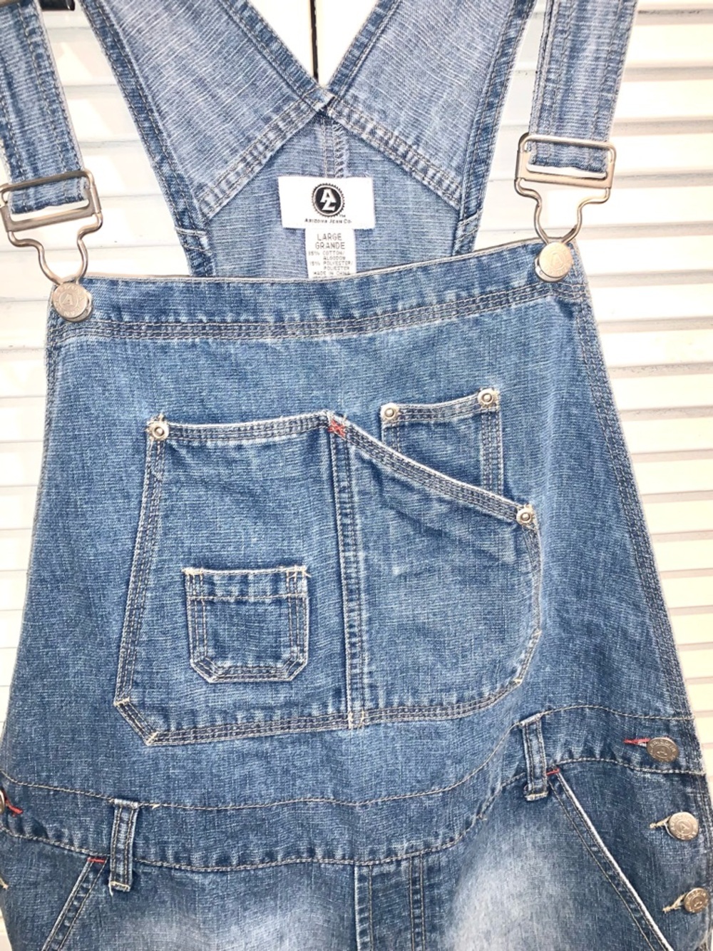 Vintage Y2k Denim Shorts Bib Overalls Women’s size Large - Picture 6 of 9